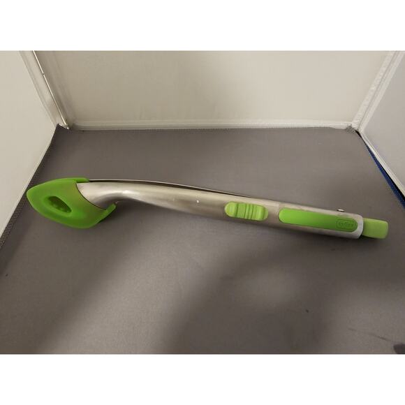 Zyliss Silver/Green Steel Tongs w/Silicone Tips - Locking - 11-1/2" Long (used) - Picture 1 of 7
